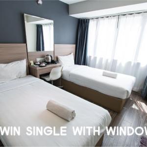 Twin Room with Window
