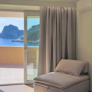 Double or Twin Room with Sea View
