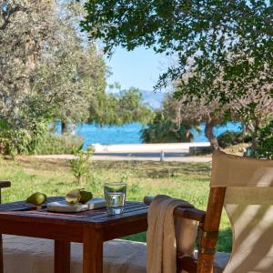 Two-Room Family Cottage Sea View
