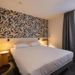 Comfort Queen Room