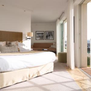 Superior Triple Room with Terrace & Sea View