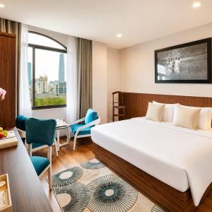 Deluxe Double Room with Bath