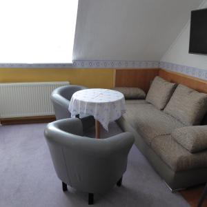 Large Twin Room