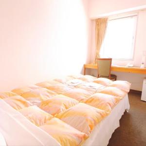 Single Room with Private Bathroom