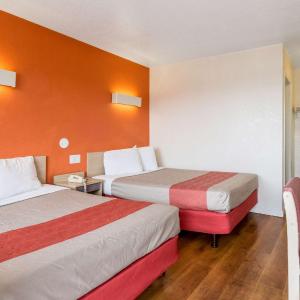 Quadruple Room - Non-Smoking