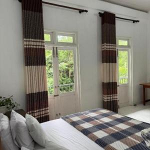 Double Room with Private External Bathroom
