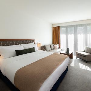 King Room with Garden View