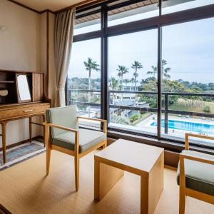 Japanese-Style Room with Garden View with Adventure World Ticket