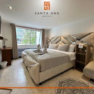 Deluxe King Suite
