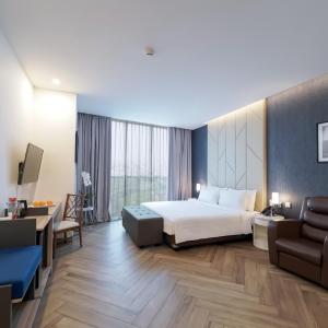 Deluxe Premier Room