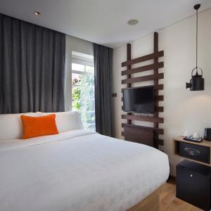 Double Room with Hot Tub (Outdoor)