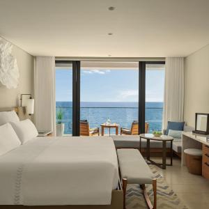 Deluxe Grand Sea View Room