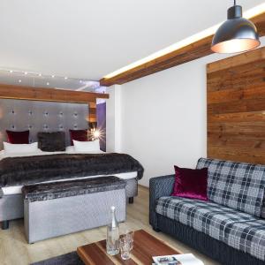 Large Double Room