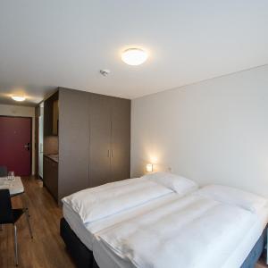 Double Room with Kitchenette and Balcony