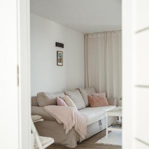 Apartment with Lake View