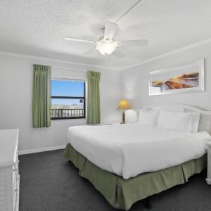 One-Bedroom Suite with Oceanfront View