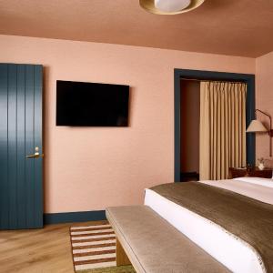 Sunset Suite
