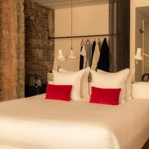 Deluxe Double Room with Bath