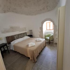 Two-Bedroom Trullo with Garden View