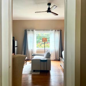 Superior King Suite - Pet Friendly