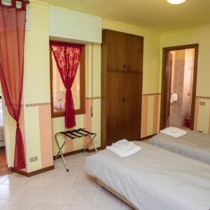 Quadruple Room with Balcony