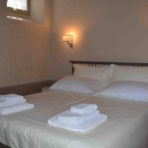 One-Bedroom Standard Apartment