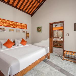 Family Suite (3 Adults)
