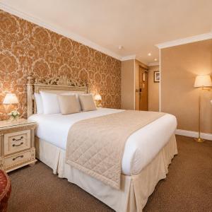 Queen Double Room - Lower Ground