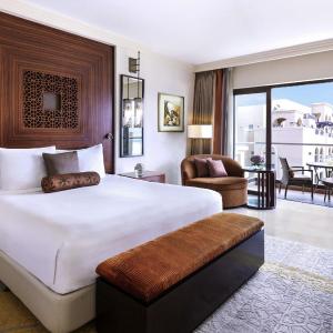 Two Bedroom Apartment with Double and King Beds