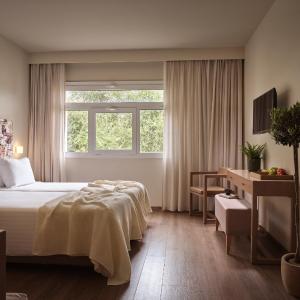 Prestige Family Room