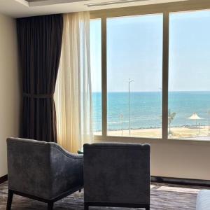 Deluxe King Room with Sea View
