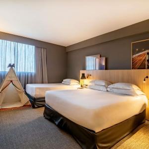 Family Room with One King and One Single Bed