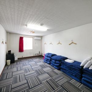 Standard  Room with Shared Bathroom