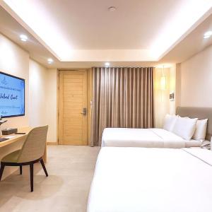 Premium Quadruple Room