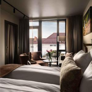 Deluxe Junior Suite