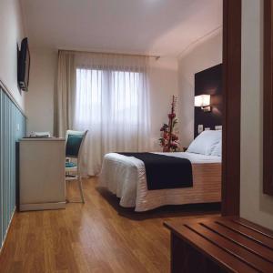 Large Single Room