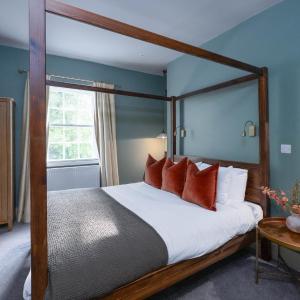 Double Room with Four Poster Bed