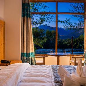 Suite with River View