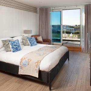 Suite with Balcony