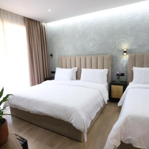 Triple Room with Jacuzzi