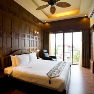 Suite Room (Main Building)