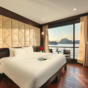 Deluxe Triple Room with Sea View