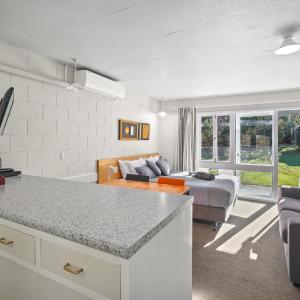 Family Apartment with Private Bathroom - Tourist Flat