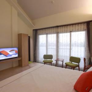 Queen Room with Balcony