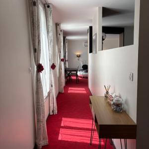 Suite with Hot Tub
