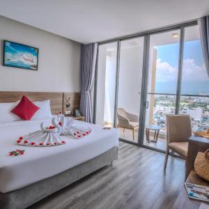 Senior Double Room Balcony