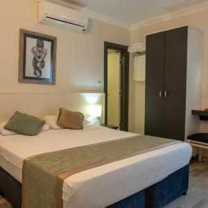 Economy Double or Twin Room