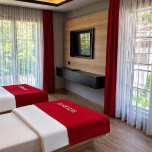 Two-Bedroom Suite
