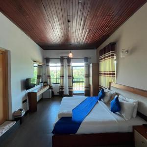 King Room with River View