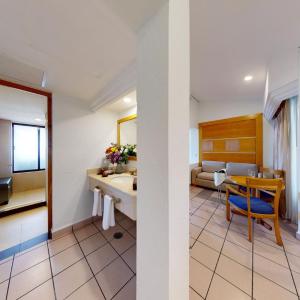 Privilege King Room